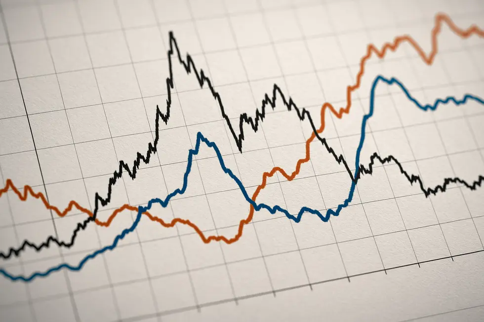Map highlighting key metal scrap exporting countries and their global trade routes.
